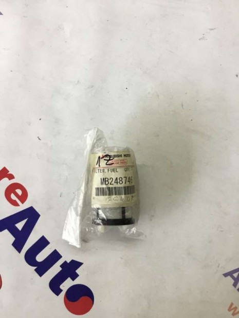 Mitsubishi Pajero üzemanyagszűrő dízel MB248746