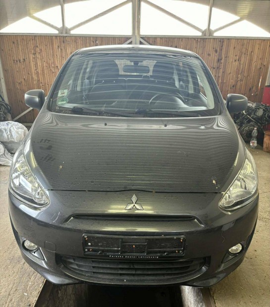 Mitsubishi Space Star II (2012-2024) 1.0 3A90 komplett motorblokk