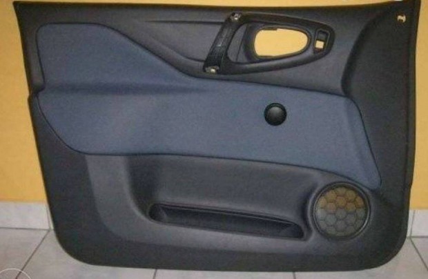 Mitsubishi Space Star ajtókárpit