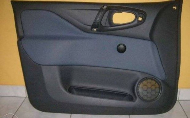 Mitsubishi Space Star ajtókárpit