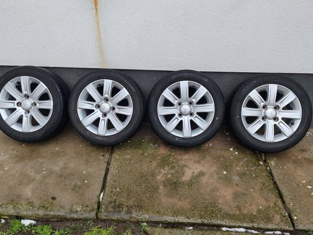 Mitsubishi colt gy�ri alufelni t�li gumival (15")