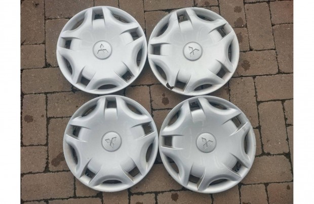 Mitsubishi d�szt�rcsa 15"