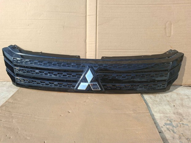 Mitsubishi eclipse cross faceliftes, h�t�r�cs + �fa