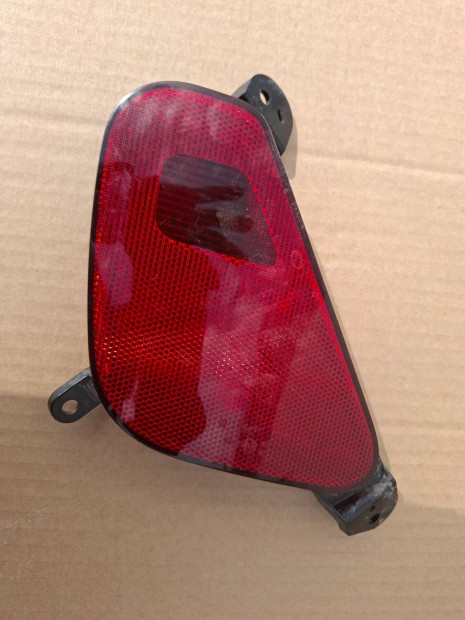 Mitsubishi eclipse cross faceliftes, jobb h�ts� prizma +�fa