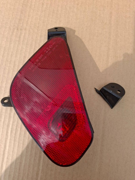 Mitsubishi eclipse cross jobb faceliftes,bal h�ts� k�dl�mpa