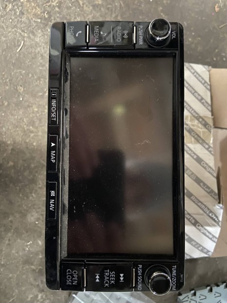 Mitsubishi gps rádió