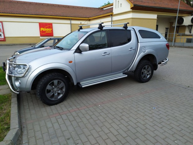 Mitsubishi l200 elad