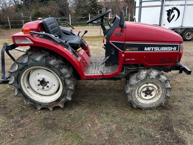 Mitsubishi mt165 kistraktor eladó, eszközeivel!