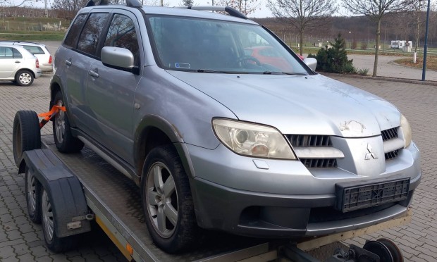 Mitsubishi outlander alkatrészek