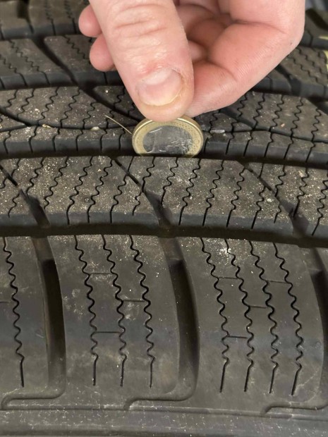 Mitsubishi outlander felni plusz tli gumi