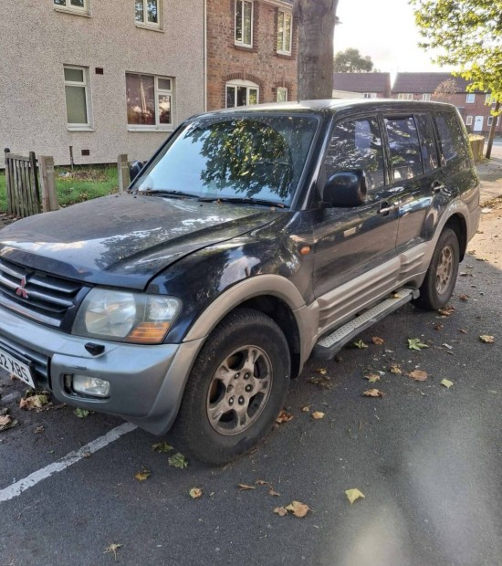 Mitsubishi pajero 3.2 did kezivaltos bontodik