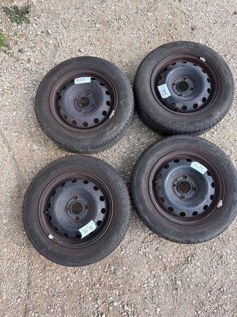 Mitsubishi spacestar kerkszett 175/65 R14