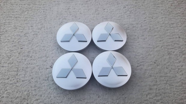 Mitsubishi új felni díszkupak közép felnikupak kerékagy kupak 60mm