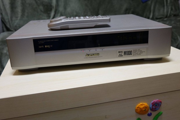 Mitsubishi vhs vide hs m1000g