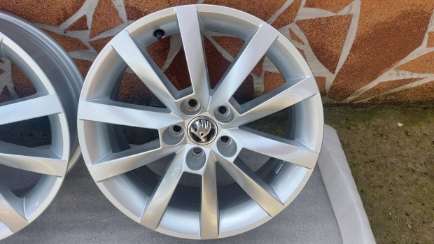 Mmm Gyri Skoda Kamiq-scala 16alufelni 5x100