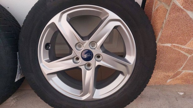 Mmm Gyári, Ford Focus 4. 16"alufelni , téli gumi,szenzor