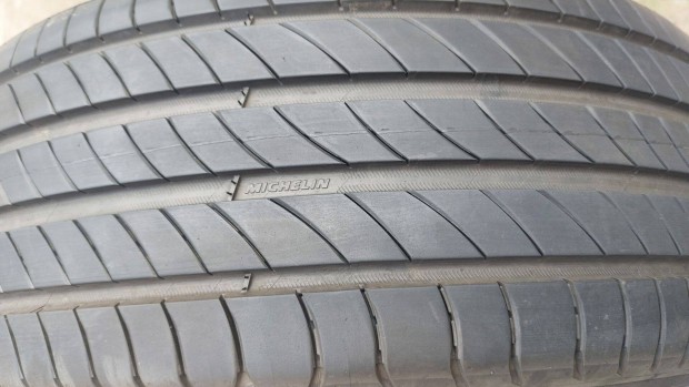 Mmm Gyári szerelésű,újszerű Michelin 205/55r17 nyári gumi
