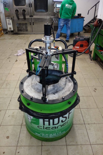 Mobil DPF tisztit�