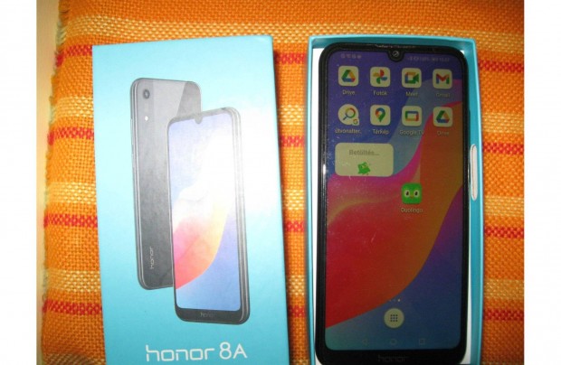 Mobil telefon Honor 8A Dual sim