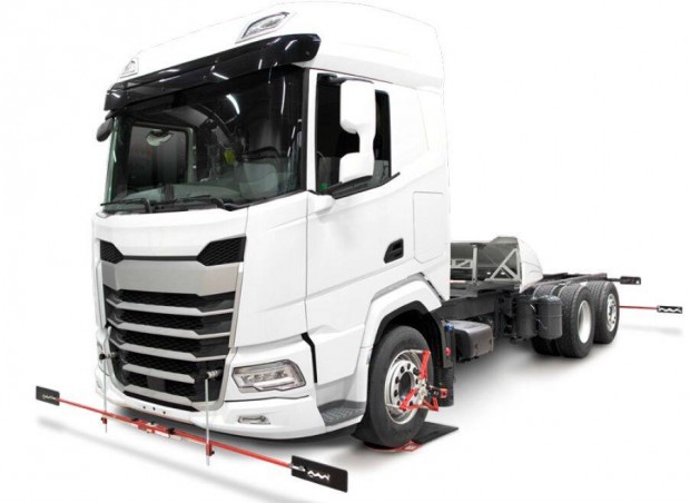 Mobil tgk-szgk-busz futóműállító, pontos, gyors, svéd gyártmány (Josam
