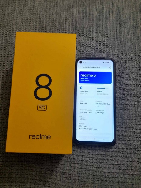 Mobiltelefon Realme 8