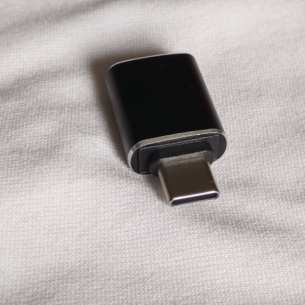 Mobiltelefon laptop stb. USB 3.0 -ról USB C - re adapter átalakító