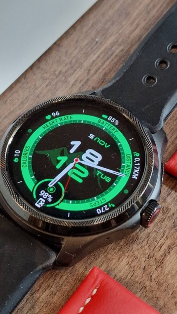 Mobovio Ticwatch pro 5