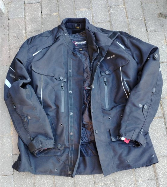 Modeka frfi motoros kabt