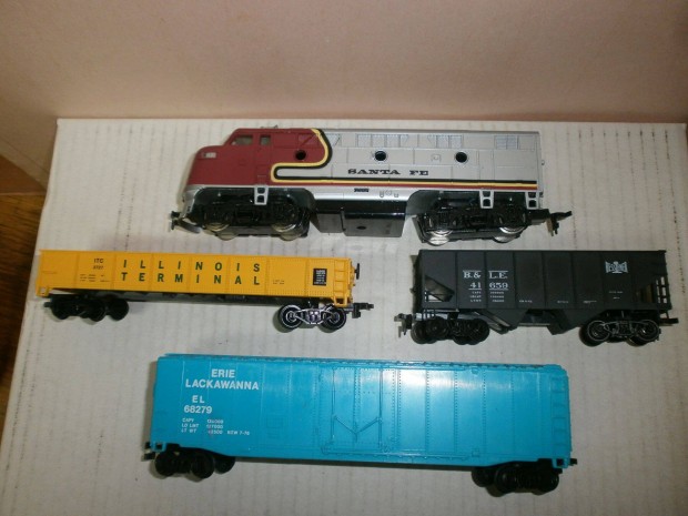 Model Power/Life-Like /Walthers -Usa teher vonat -H0 - (U-26)
