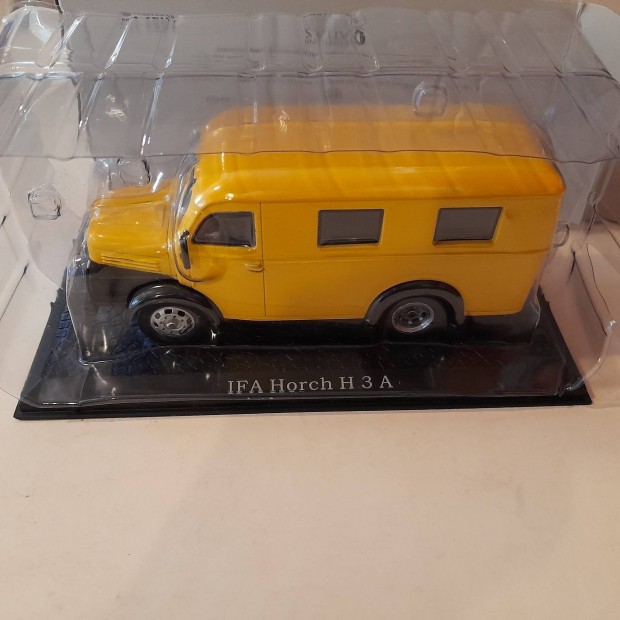 Modell aut gyjtknek IFA Horch H3 A  
