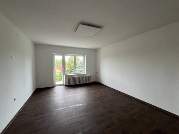 Modern, 12-20 személyes apartmanház kiadó!