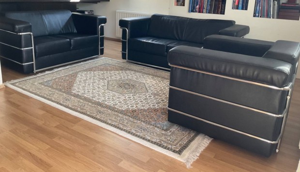 Modern, 3 Részes Fekete Bőr Kanapé Szett Eladó