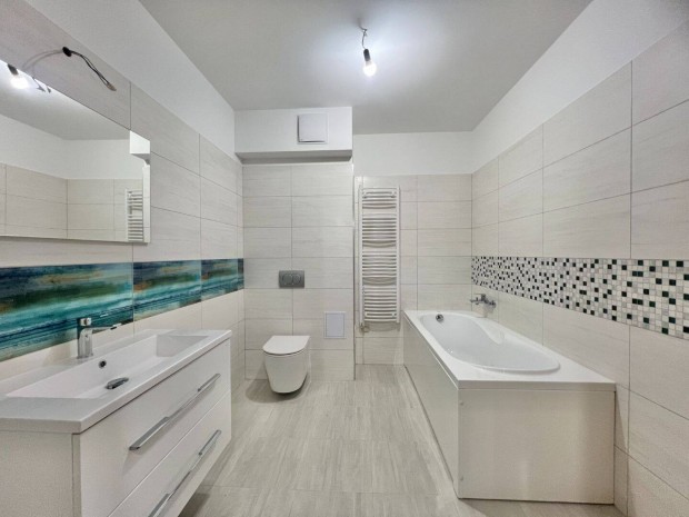 Modern, Exkluz�v T�rsash�zban F�ldszinti Lak�s Elad�