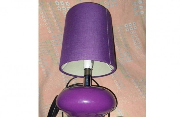 Modern asztalilmpa