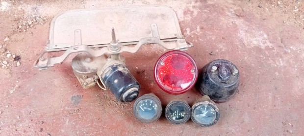 Molotov Gaz 51 alkatr�sz elad�