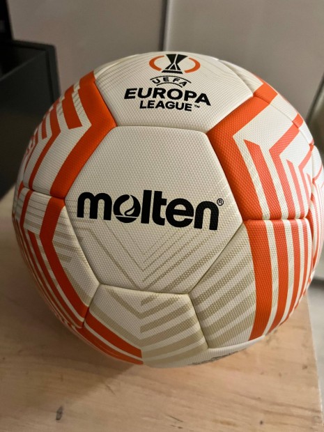 Molten Európa Liga 22/23 hivatalos mérkőzéslaba eladó