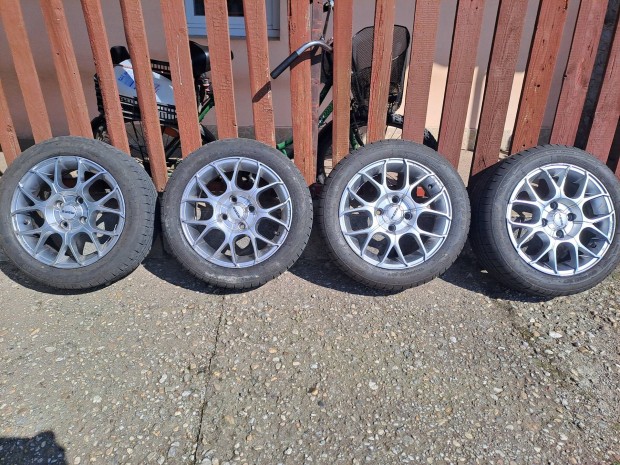 Momo Raptor 15 Alufelni 4x108
