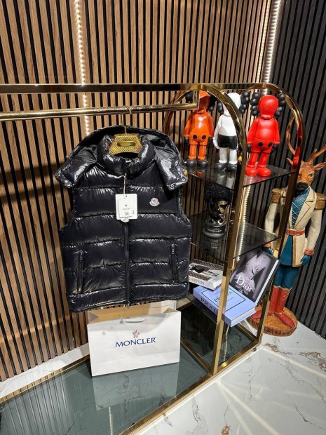 Moncler Mellény