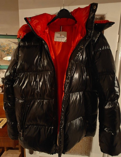 Moncler kabt elad