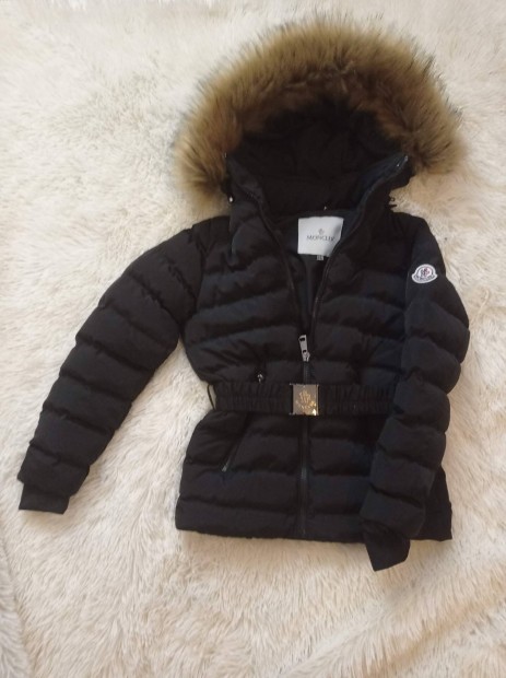 Moncler lny kabt 134-es 