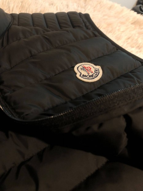 Moncler mellny