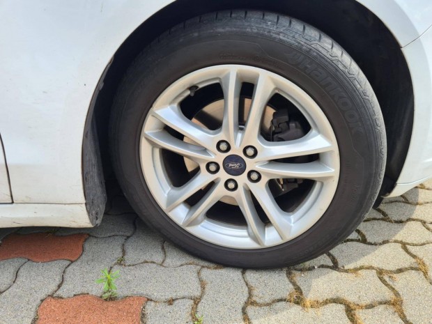 Mondeo 17" gyári alufelni 5x108 R17