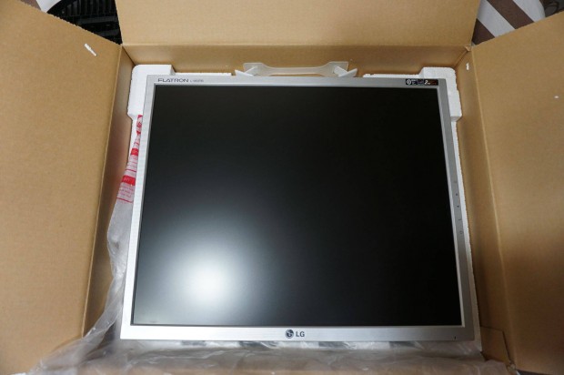 Monitor 19" LG Flatron L1953 TR-SF