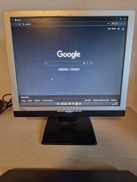 Monitor 19" colos Fujitsu Siemens LCD, VGA