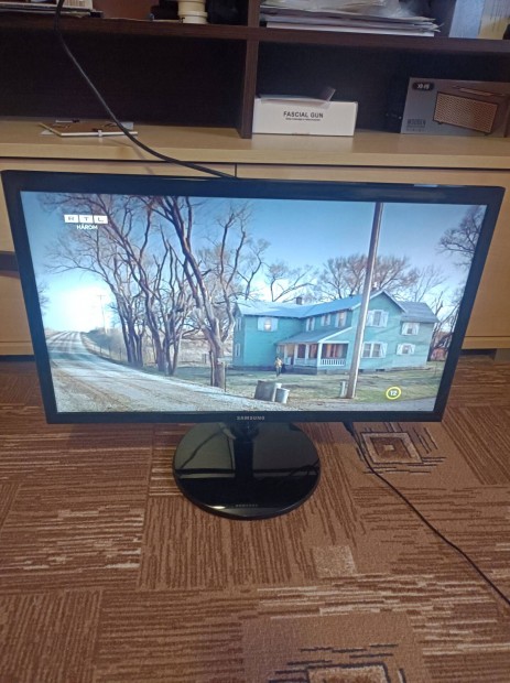 Monitor 22 " elad