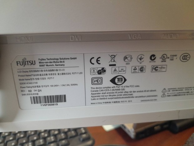 Monitor Fujitsu monitor B24W-7 elad 