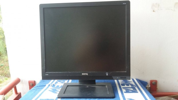 Monitor kifogstalan llapotban