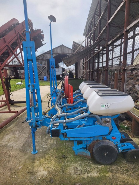 Monosem 6 soros vet�g�p