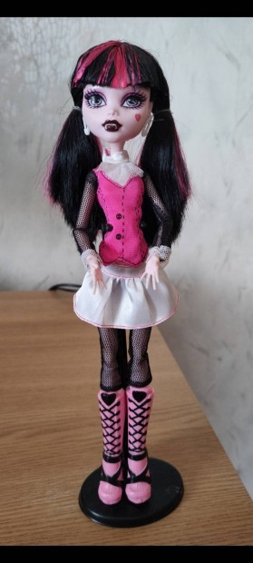 Monster High Draculaura Basic baba