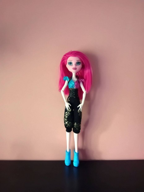 Monster High Gigi Grant baba